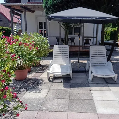 Mit Pool Direkt Am * Balatonmáriafürdő